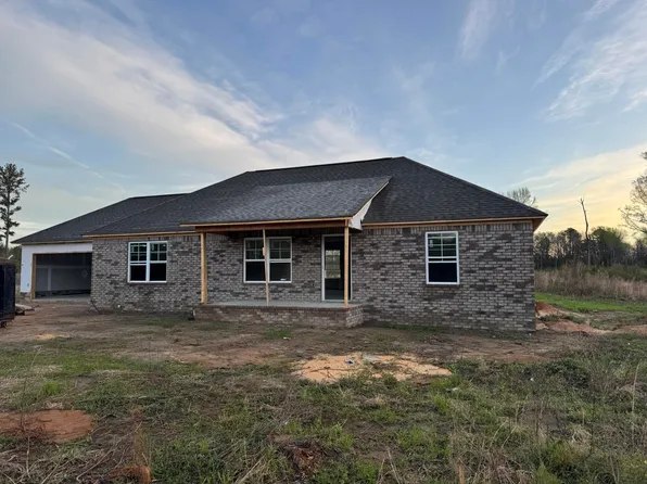 4525 Easy St, Rembert, SC 29128