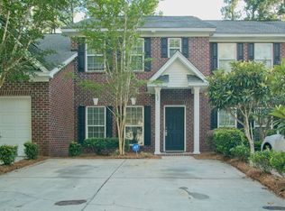 135 Tuscany Ct, Summerville, SC 29456