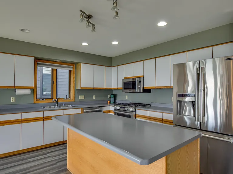 2159 Middleton Beach Rd — Photo 20