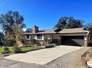 24460 San Juan Dr, Tehachapi, CA 93561