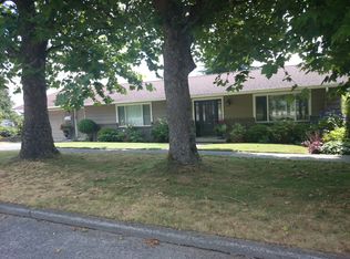 3052 36th Ave W, Seattle, WA 98199