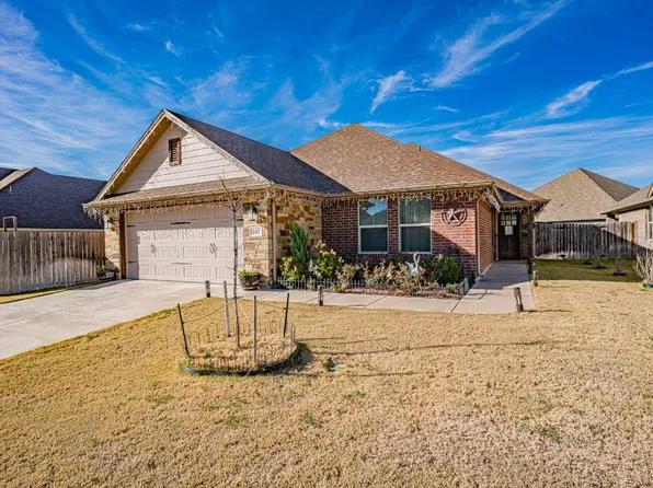 247 Jacinth Ln, Granbury, TX 76049