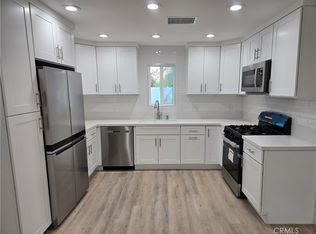 710 6th St #B, Norco, CA 92860