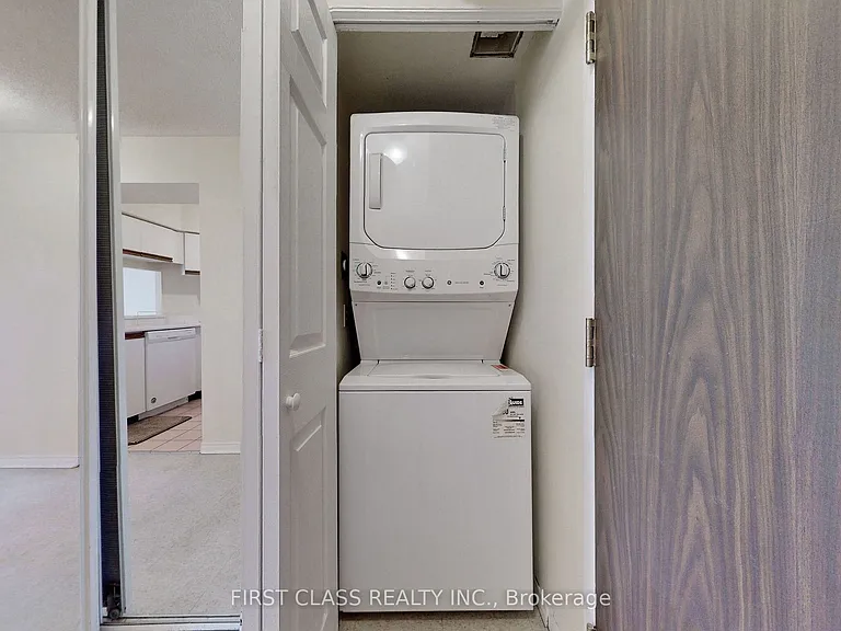 1485 Lakeshore Rd E #1117 — Photo 11