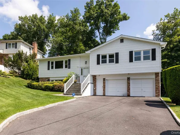 22 Jason Lane, Mamaroneck, NY 10543