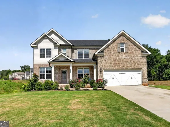 6935 Ellorie Dr, Dawsonville, GA 30534
