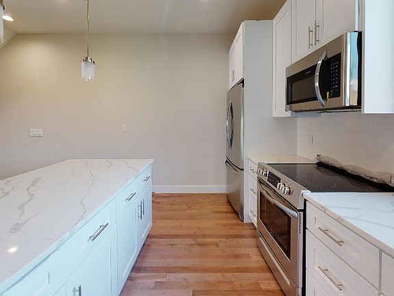 5th image of 1912 N Orianna St #2