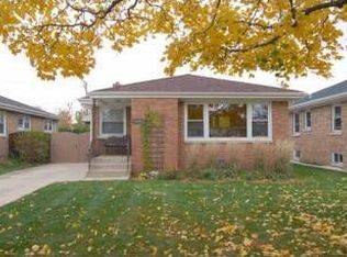 7534 N Ottawa Ave, Chicago, IL 60631