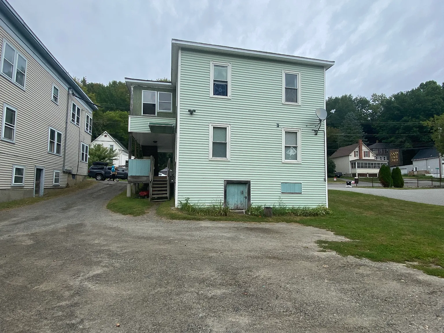 3 bed, $1,750 — Photo 4