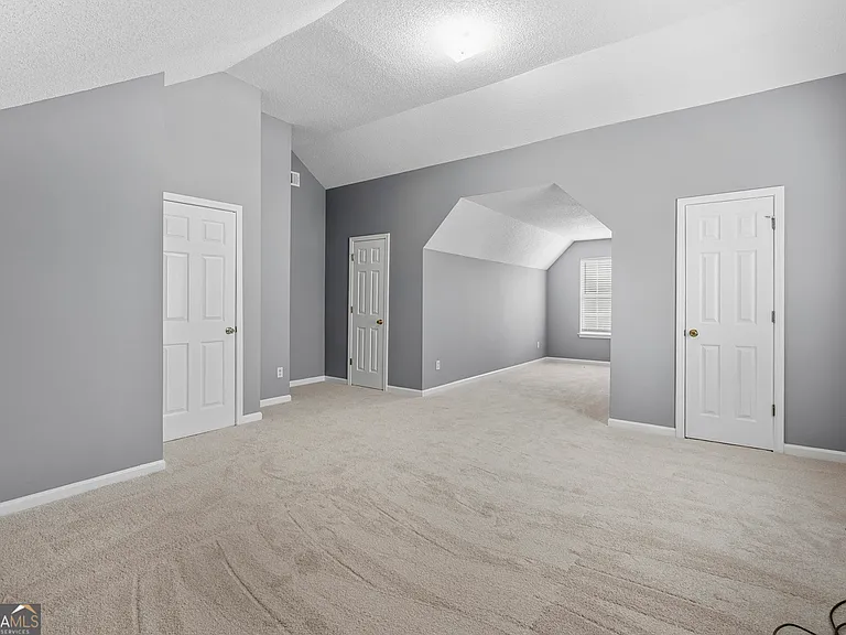 11925 Spring Lake Way — Photo 17