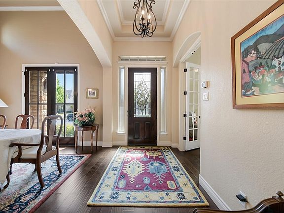 4th image of 1157 Castle Bluff Cir