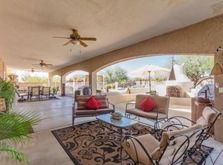 38242 N 1st St, Phoenix, AZ 85086