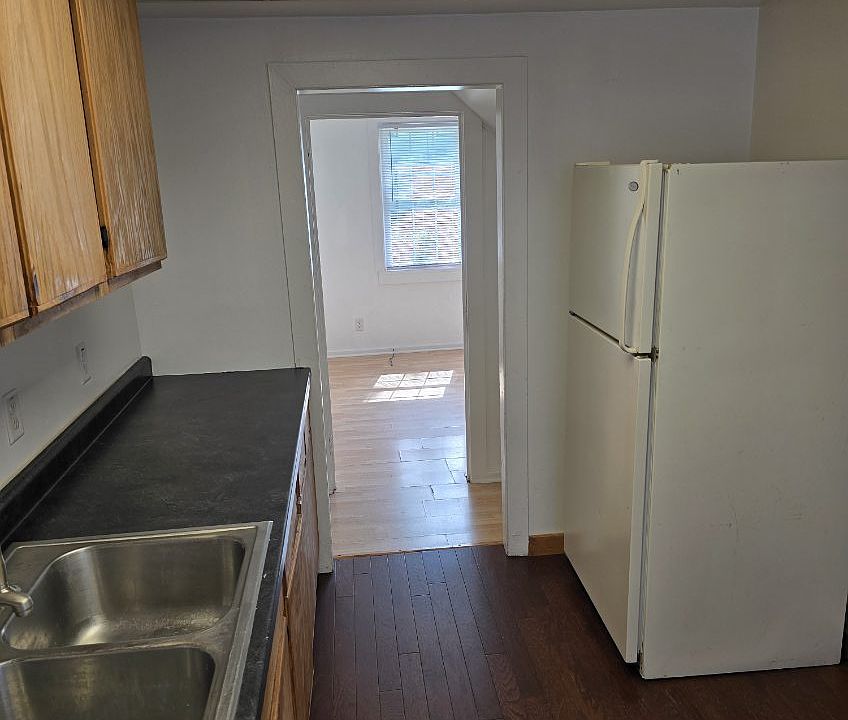 1st image of 49 S 23rd St