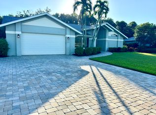 6651 Willow Lake Cir, Fort Myers, FL 33966