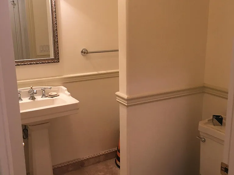 457 S Marengo Ave #18 — Photo 8
