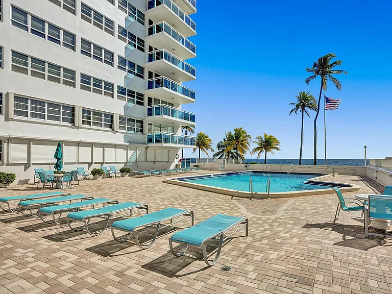 3430 Galt Ocean Dr #802 — Photo 47