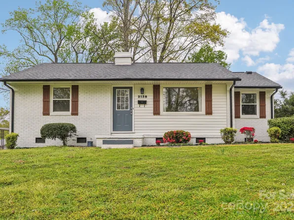2138 Syracuse Dr, Charlotte, NC 28216