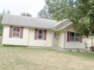 202 Space Ave SW, Mitchellville, IA 50169