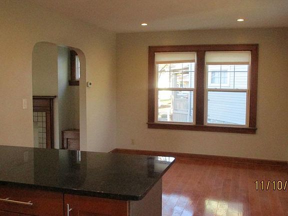 Kitchen to dining room