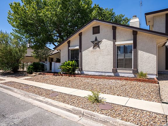 2nd image of 5813 Archwood Dr