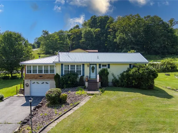 1981 Muir Rd #E/w, New Florence, PA 15944