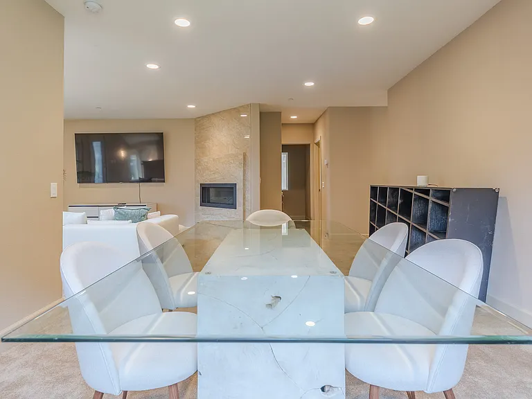 2073 Pasadena Glen Rd — Photo 5