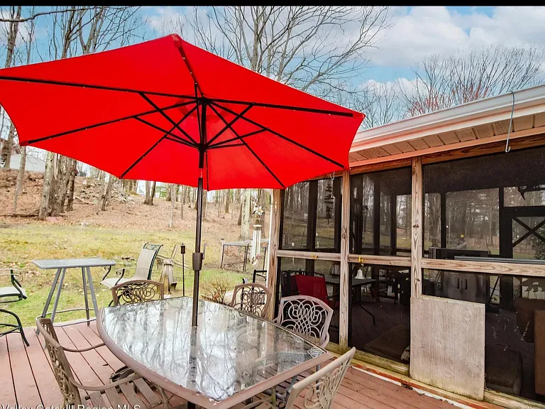 26 Rapp Rd — Photo 33