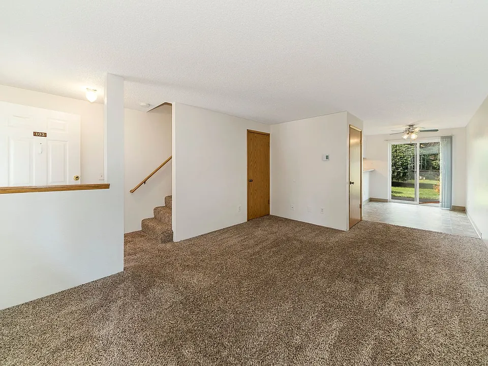 Meadowood Apartments