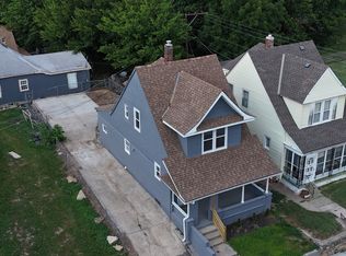 2206 E 30th St, Kansas City, MO 64109