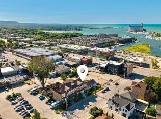 36 Saint Marie St, Collingwood, ON L9Y3K1