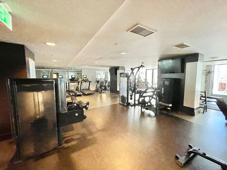 435 China Basin St #322 — Photo 31