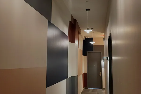 Rented by Manhattan Management LLC | media 84