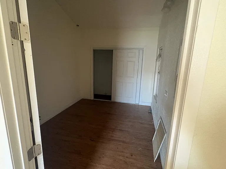 9473 Juniper St — Photo 4