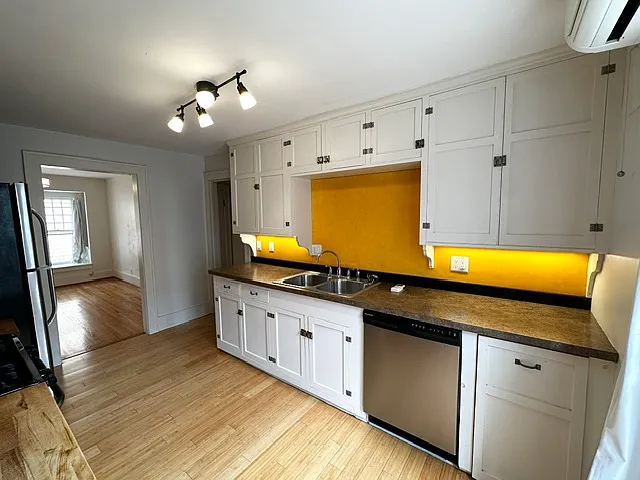 510 Lafayette Ave #3 — Photo 9
