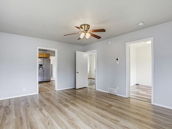 2nd image of 4503 E 6th Ave