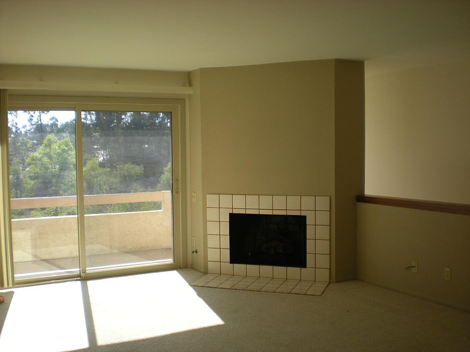 2nd image of 6136 Calle Mariselda Unit 102