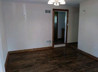 924 Kansas Ave, Holton, KS 66436