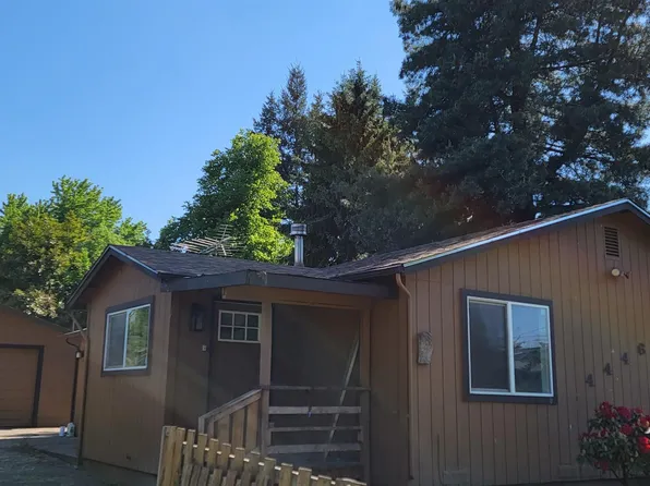 4446 Scott Ave NE, Salem, OR 97305