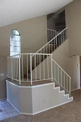 4th image of 5711 Lorraine Ave