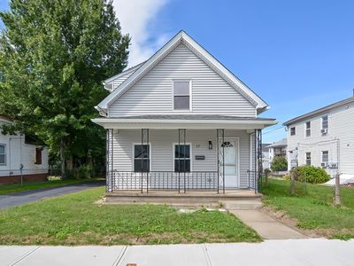 17 Orient St, Worcester, MA, 01604