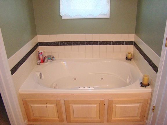 Master bath 2