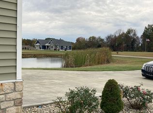 66 Lacey Ln, Batesville, IN 47006