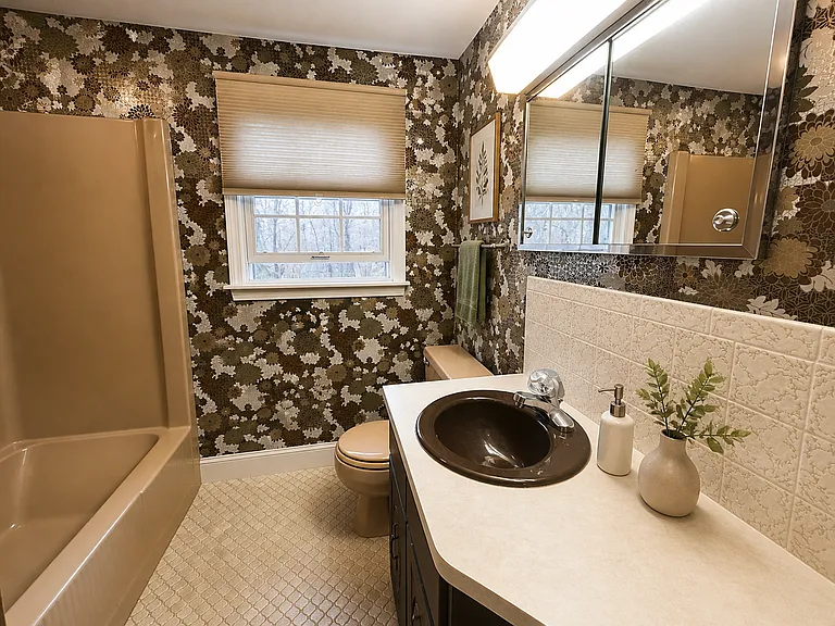 307 Glen Rd — Photo 14