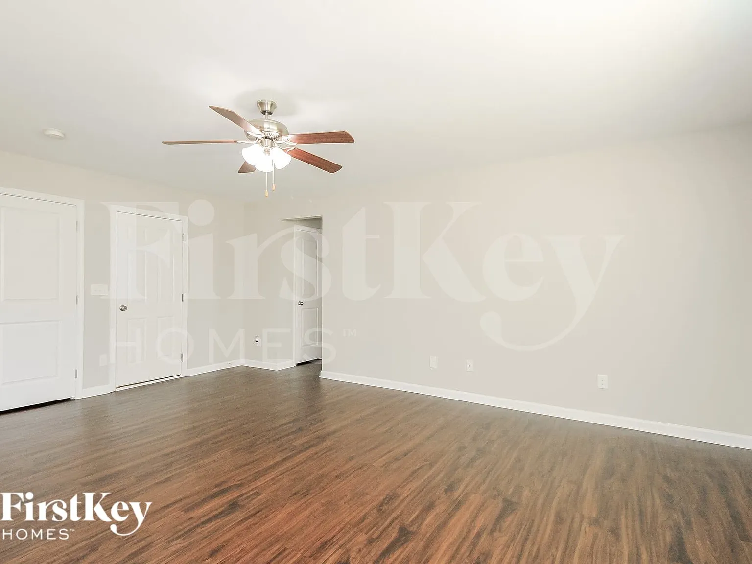 4 bed, 2.5 bath, 2496 sqft, $2,905 — Photo 4