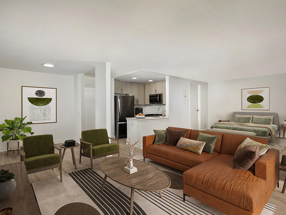 Broadstone Los Feliz apartments community photo