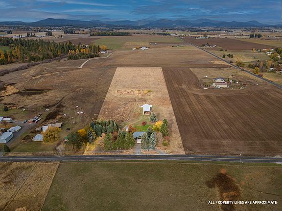 2nd image of 7824 W Dahl Rd