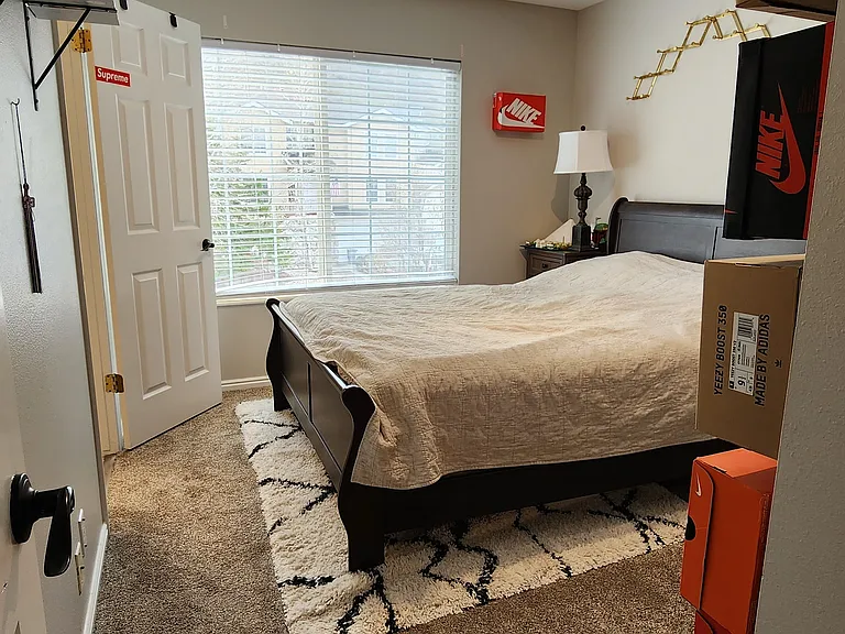 443 E Parowan Way — Photo 23