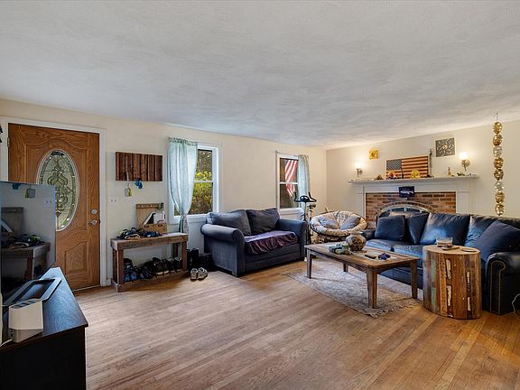 2nd image of 75 Mulford Street