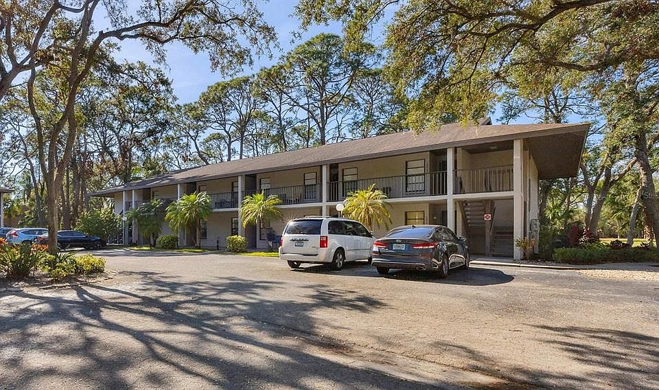 1st image of 3029 QUAIL HOLLOW #15