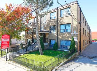 500 Gilbert Ave #310, Toronto, ON M6E4X5